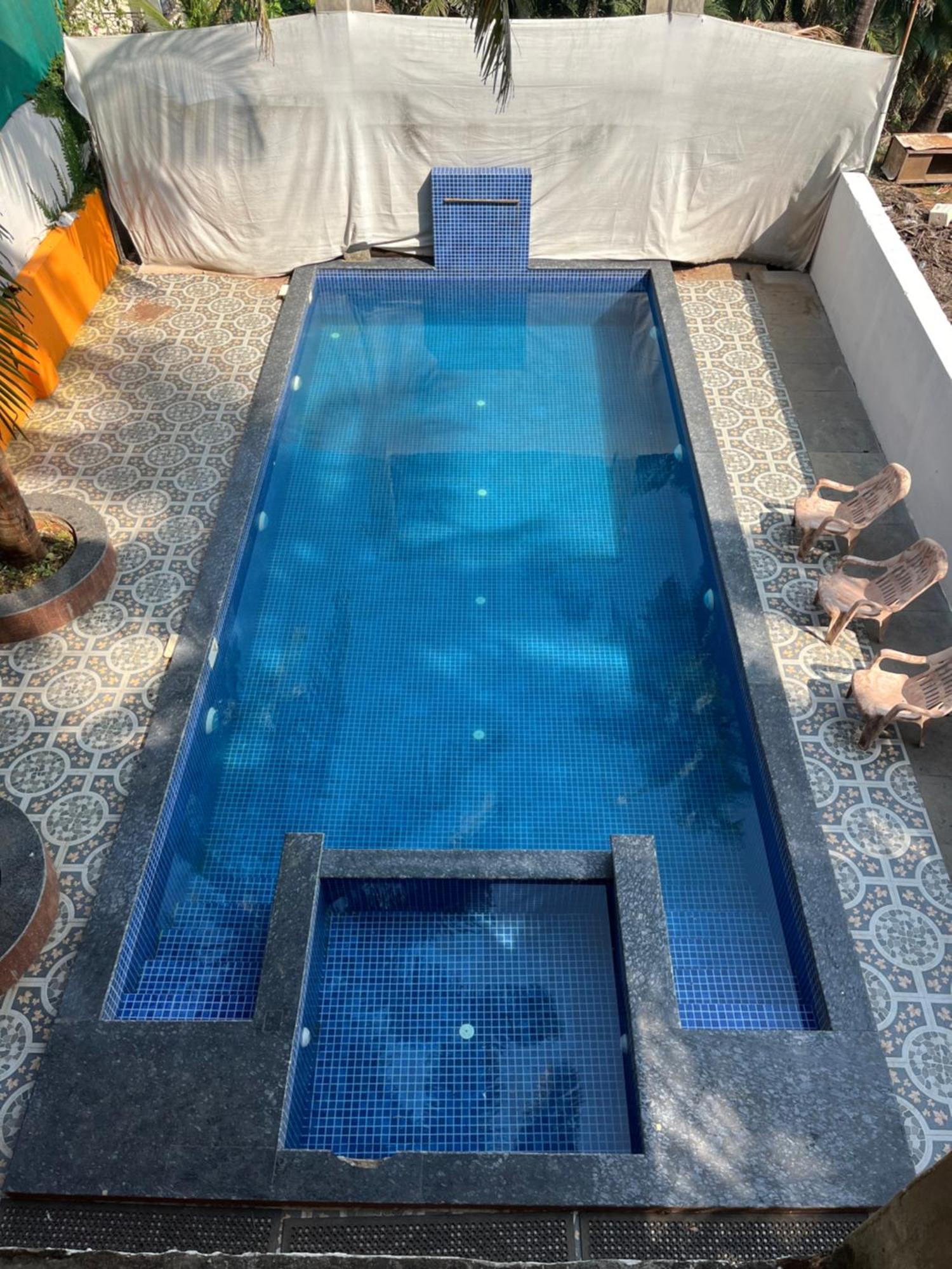 Aura Rooms & Swimming Pool, Калангут Экстерьер фото